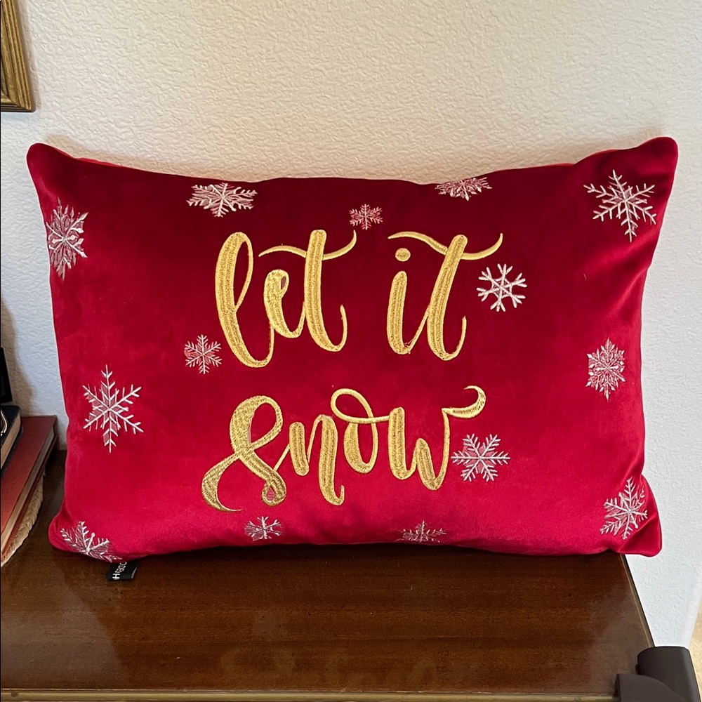 Rodeo Home Festive Red 'Let It Snow' Holiday Velvet Down Pillow